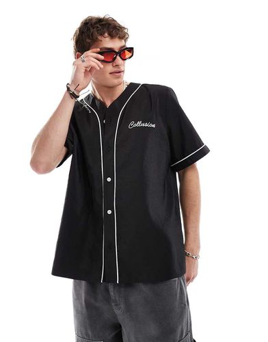 Camicia a maniche corte stile baseball nera con profili a contrasto - Collusion - Modalova