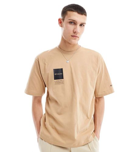 Barton Springs II - T-shirt oversize beige - In esclusiva per ASOS - Columbia - Modalova