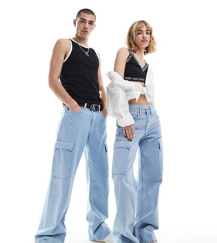 Jeans cargo lavaggio chiaro ampi stile anni '90 - In esclusiva per ASOS - Calvin Klein Jeans - Modalova