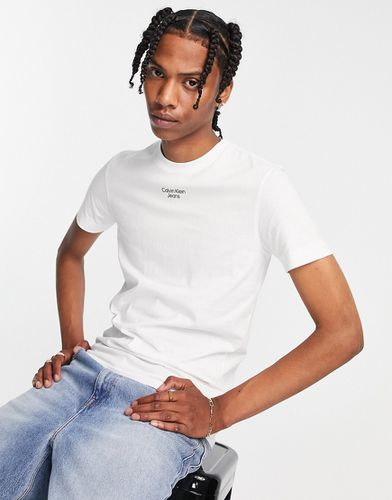 T-shirt bianca con logo - Calvin Klein Jeans - Modalova