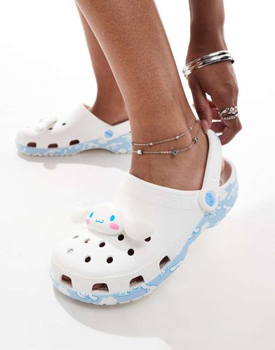 Cinnamonroll - Zoccoli classici unisex - Crocs - Modalova