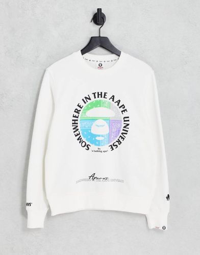 AAPE By A Bathing Ape - Felpa bianca con logo cachemire stile bandana - AAPE BY A BATHING APE® - Modalova