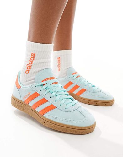 Handball Spezial - Sneakers blu acqua e arancioni con suola in gomma - adidas Originals - Modalova