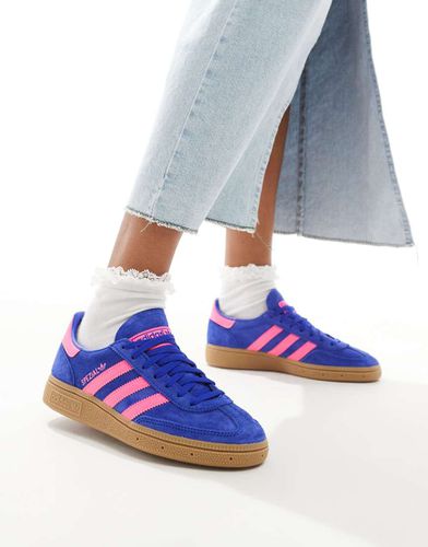 Handball Spezial - Sneakers blu e rosa con suola in gomma - adidas Originals - Modalova