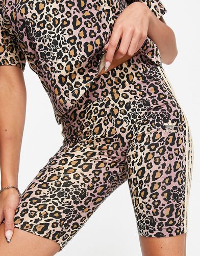 Pantaloncini leggings marroni con stampa leopardata - adidas Originals - Modalova