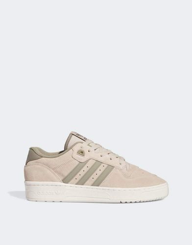 Rivalry - Sneakers basse beige wonder - adidas Originals - Modalova