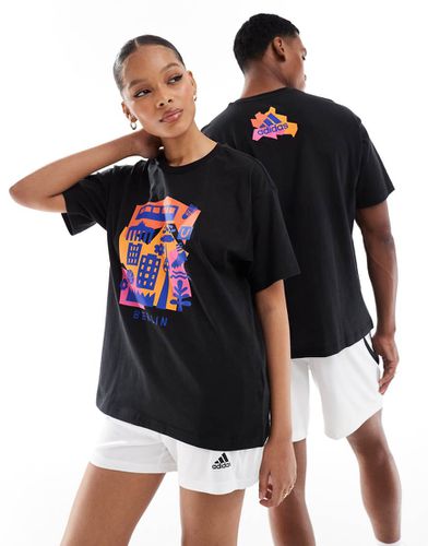 Berlin Papercut - T-shirt nera - adidas performance - Modalova