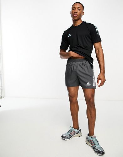 Adidas - Running Own The Run - Pantaloncini neri da 5 pollici - adidas performance - Modalova