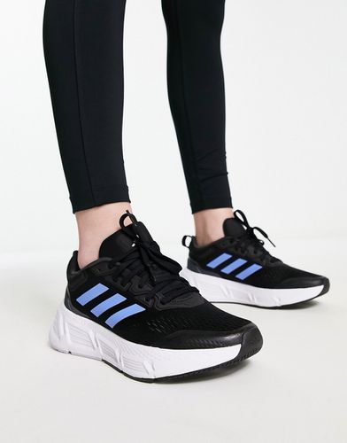 Adidas - Running Questar - Sneakers nere e blu - adidas performance - Modalova