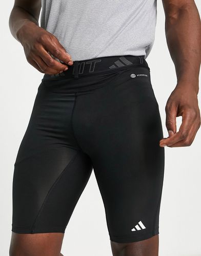 Adidas - Training - Pantaloncini neri in tessuto Techfit - adidas performance - Modalova