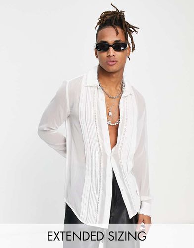 Camicia vestibilità classica bianca trasparente con abbottonatura e dettagli a pieghe con perle - ASOS DESIGN - Modalova