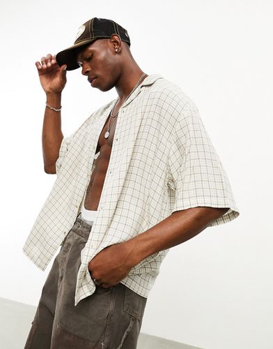 Camicia dad fit oversize color crema a quadri con maniche taglio lungo - ASOS DESIGN - Modalova