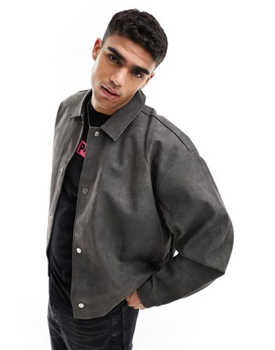 Camicia giacca oversize in pelle sintetica slavato - ASOS DESIGN - Modalova
