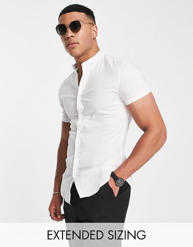 Camicia skinny bianca con collo serafino - ASOS DESIGN - Modalova