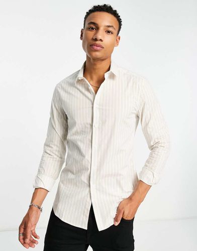 Camicia slim a righe color cuoio - ASOS DESIGN - Modalova