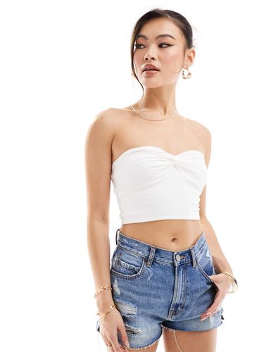 Crop top a fascia con busto incrociato - ASOS DESIGN - Modalova