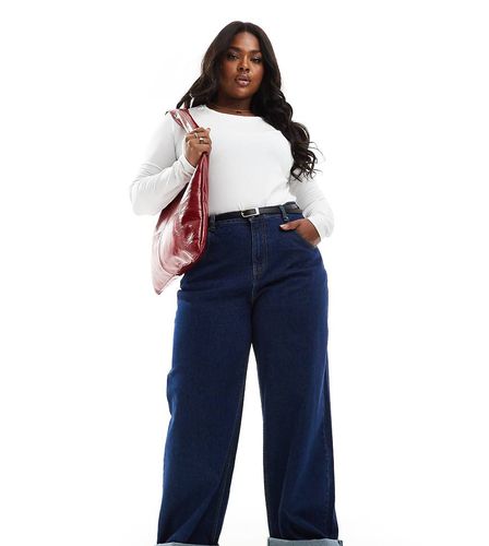 ASOS DESIGN Curve - Jeans ampi lavaggio inchiostro con risvolti larghi - ASOS Curve - Modalova