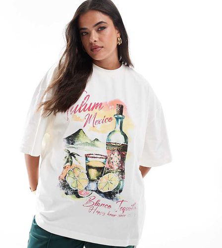 ASOS DESIGN Curve - T-shirt boyfriend crema con stampa di Tequila e Tulum - ASOS Curve - Modalova