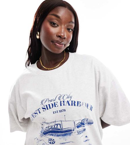 ASOS DESIGN Curve - T-shirt oversize con grafica "Harbour Boat" - ASOS Curve - Modalova