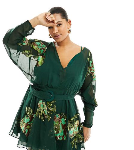 ASOS DESIGN Curve - Vestito corto verde a fiori con cintura e gonna godet - ASOS Curve - Modalova