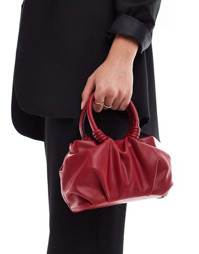 Borsa a tracolla rossa con manico in corda e catena rimovibile - ASOS DESIGN - Modalova