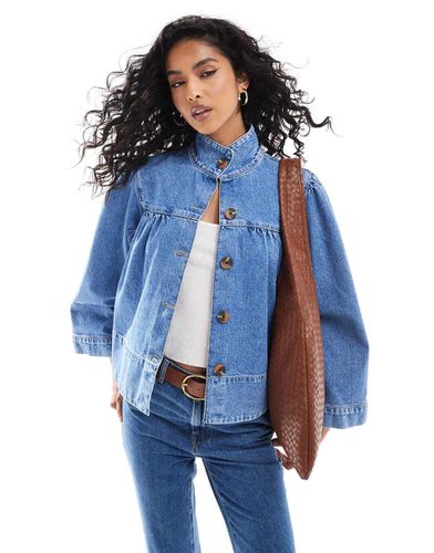 Giacca in denim medio con maniche a sbuffo - ASOS DESIGN - Modalova