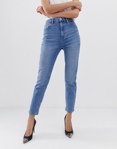 Farleigh - Mom jeans slim a vita alta lavaggio chiaro stone wash - ASOS DESIGN - Modalova