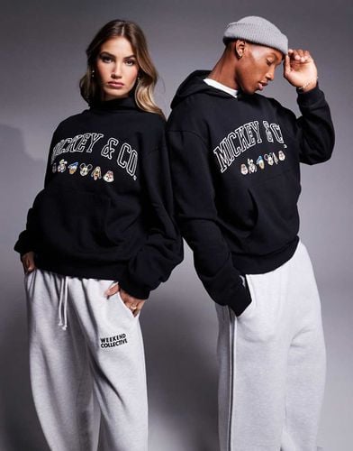 Felpa oversize unisex squadrata nera con cappuccio e ricami con Topolino e amici - ASOS DESIGN - Modalova