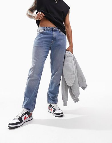 Jeans classici rigidi lavaggio medio tinto - ASOS DESIGN - Modalova