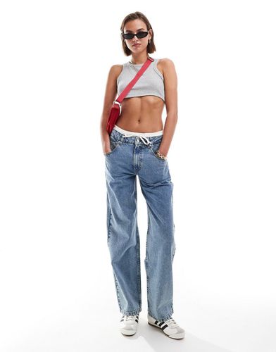 Jeans boyfriend ampi lavaggio chiaro con vita stile boxer - ASOS DESIGN - Modalova
