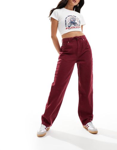 Jeans dad fit bordeaux con cintura in tessuto - ASOS DESIGN - Modalova