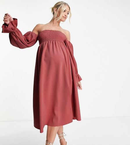 ASOS DESIGN Maternity - Vestito midi con maniche a campana e bustino arricciato rosa scuro - ASOS Maternity - Modalova