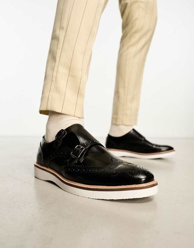 Scarpe brogue con fibbie in pelle nera con suola bianca - ASOS DESIGN - Modalova