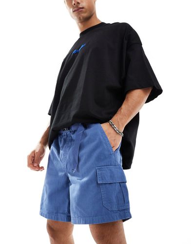 Pantaloncini cargo ampi scuro con cintura in tessuto - ASOS DESIGN - Modalova