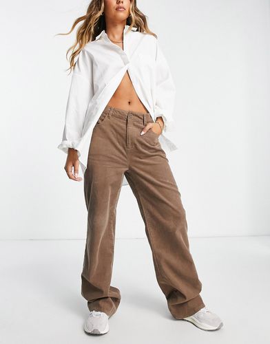 Pantaloni dad extra larghi in velluto a coste marroni - ASOS DESIGN - Modalova