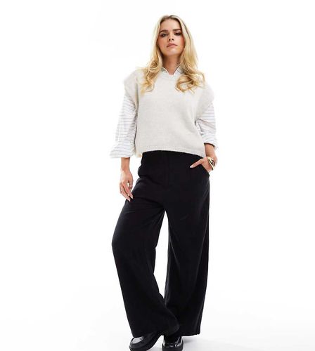 ASOS DESIGN Petite - Pantaloni sartoriali a vita alta neri in misto lino con cuciture a vista - ASOS Petite - Modalova