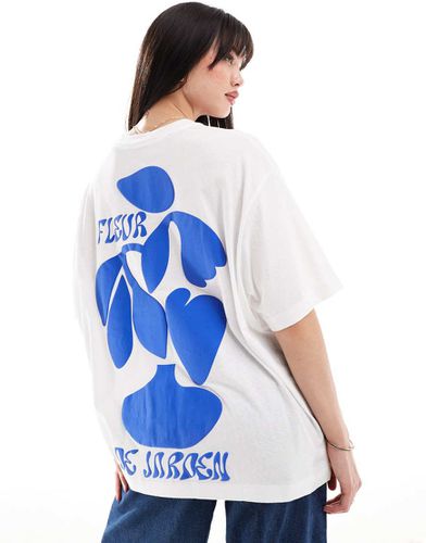 T-shirt boyfriend testurizzata bianca con grafica "Fleur de Jardin" - ASOS DESIGN - Modalova