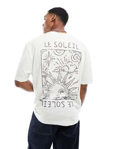 T-shirt oversize écru con stampa di sole sul retro - ASOS DESIGN - Modalova