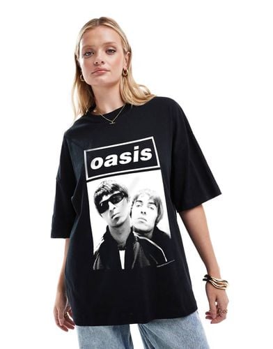 T-shirt oversize nera con stampa su licenza degli Oasis - ASOS DESIGN - Modalova