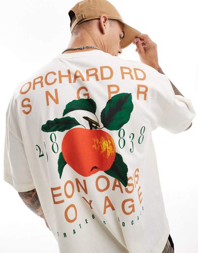 T-shirt squadrata oversize sporco con stampa di frutta sul retro - ASOS DESIGN - Modalova