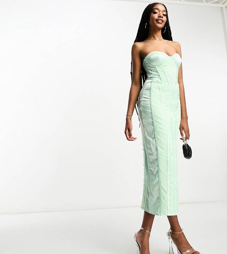 ASOS DESIGN Tall - Vestito midi arricciato in rete a fascia verde salvia con inserti - ASOS Tall - Modalova