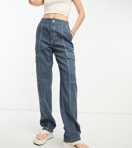 ASOS DESIGN Tall - Pantaloni cargo écru con cuciture a contrasto - ASOS Tall - Modalova