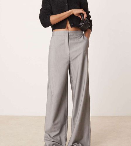 ASOS DESIGN Tall - Pantaloni sartoriali grigi a fondo ampio - ASOS Tall - Modalova