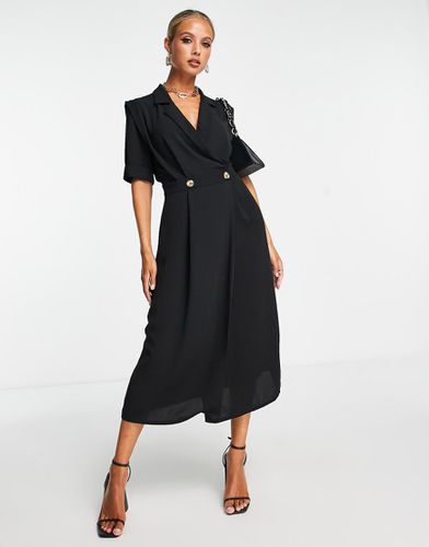 Vestito midi stile smoking avvolgente con spalline imbottite - ASOS DESIGN - Modalova