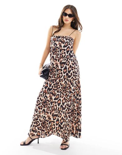 Vestito midi stile sottoveste in raso con stampa animalier effetto stropicciato - ASOS DESIGN - Modalova