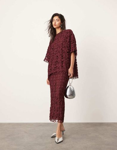 Gonna midi a colonna a fiori in pizzo sangallo, colore bordeaux in coordinato - ASOS EDITION - Modalova