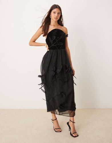 Vestito midi a fascia in organza con applicazioni floreali in velluto - ASOS EDITION - Modalova