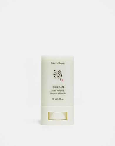 Beauty of Joseon - Matte Sun Stick: Mugwort & Camilia - Stick solare opacizzante SPF50 18 g - Korean Skincare - Modalova