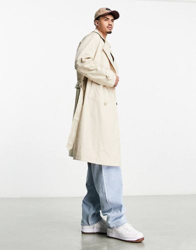 Trench color pietra - Bershka - Modalova