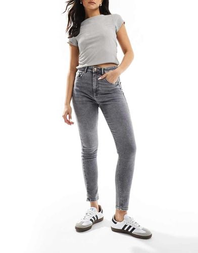 Jeans skinny a vita alta grigi - Bershka - Modalova